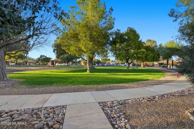 386 S La Canada Dr Unit C, Green Valley, AZ 85614