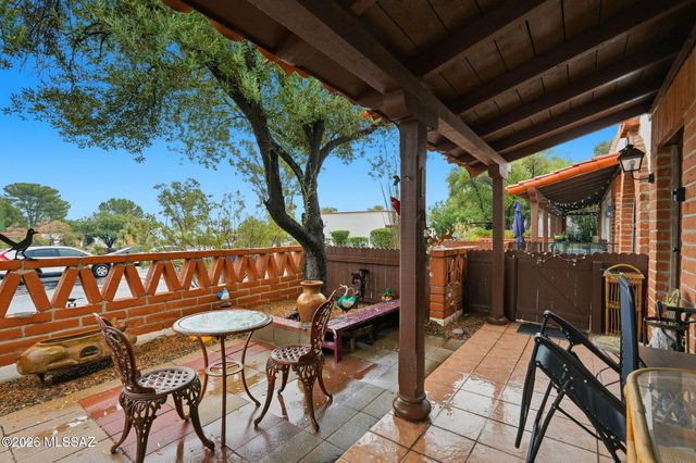 386 S La Canada Dr Unit C, Green Valley, AZ 85614