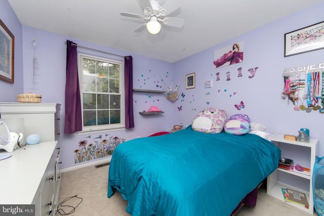 27 CROFTON CMNS, Cherry Hill, NJ 08034