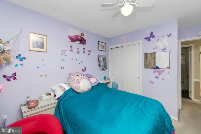 27 CROFTON CMNS, Cherry Hill, NJ 08034