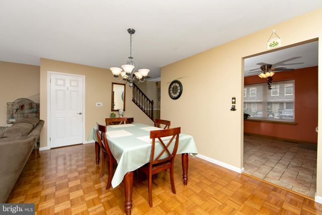 27 CROFTON CMNS, Cherry Hill, NJ 08034