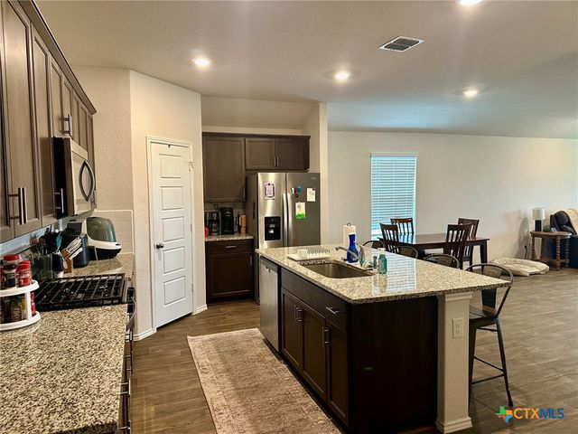 1733 James Street, New Braunfels, TX 78130