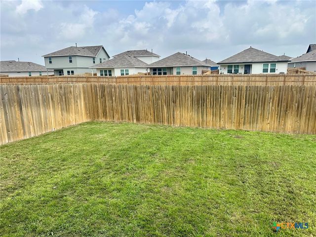 1733 James Street, New Braunfels, TX 78130