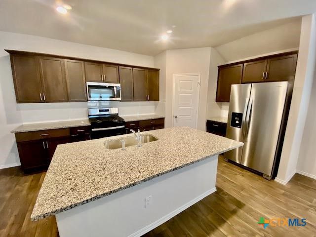 1733 James Street, New Braunfels, TX 78130