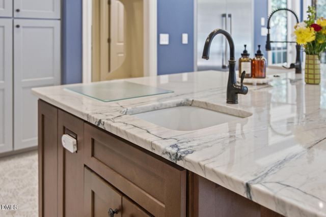 221 Bear Tree Creek, Chapel Hill, NC 27517