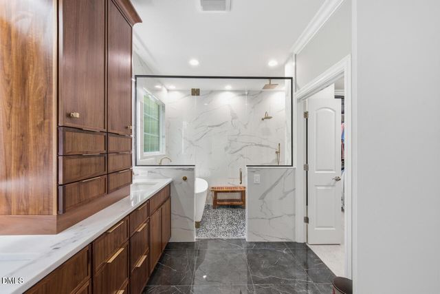 221 Bear Tree Creek, Chapel Hill, NC 27517