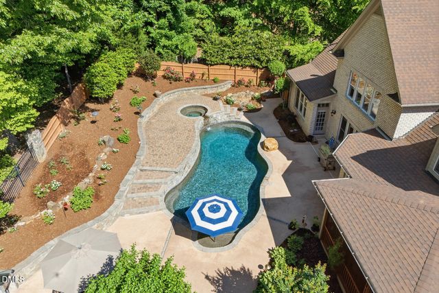 221 Bear Tree Creek, Chapel Hill, NC 27517