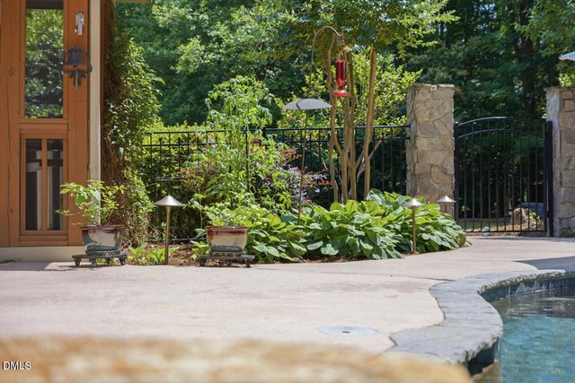 221 Bear Tree Creek, Chapel Hill, NC 27517