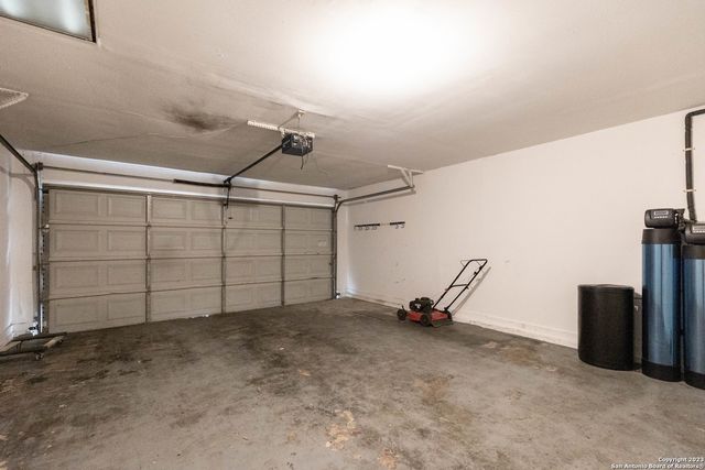 9614 South Bend, San Antonio, TX 78250