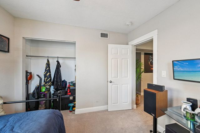 924 MCINTOSH Street, West Palm Beach, FL 33405