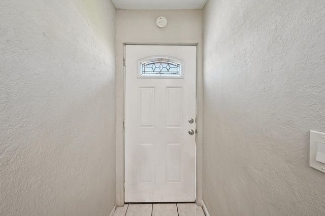 924 MCINTOSH Street, West Palm Beach, FL 33405