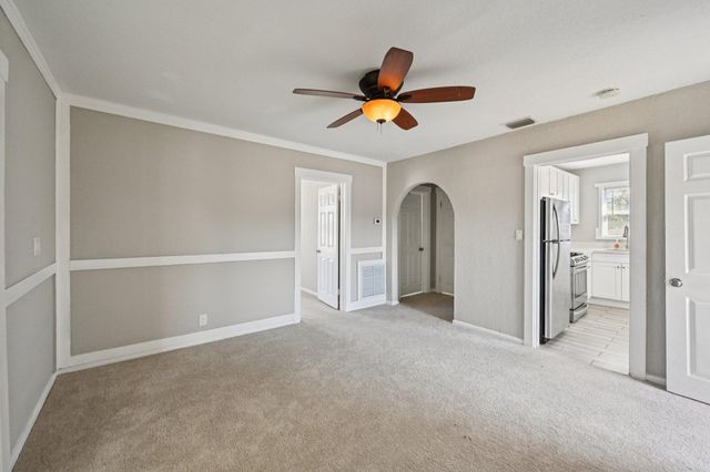 924 MCINTOSH Street, West Palm Beach, FL 33405