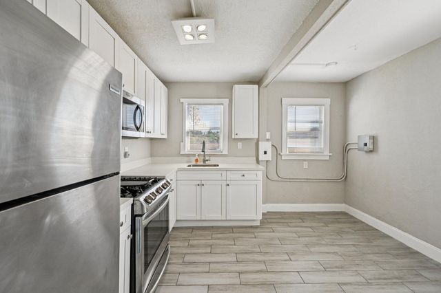 924 MCINTOSH Street, West Palm Beach, FL 33405