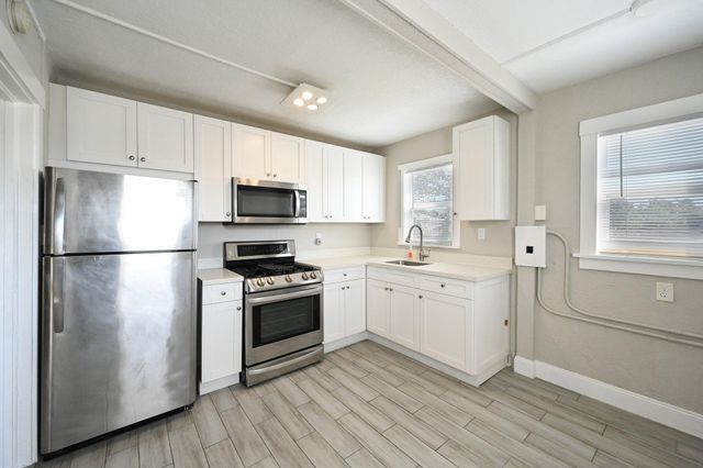 924 MCINTOSH Street, West Palm Beach, FL 33405