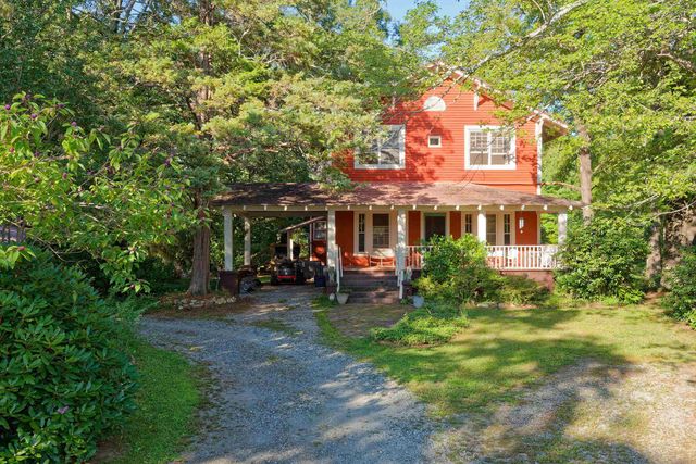 700 N Trade Avenue, Landrum, SC 29356