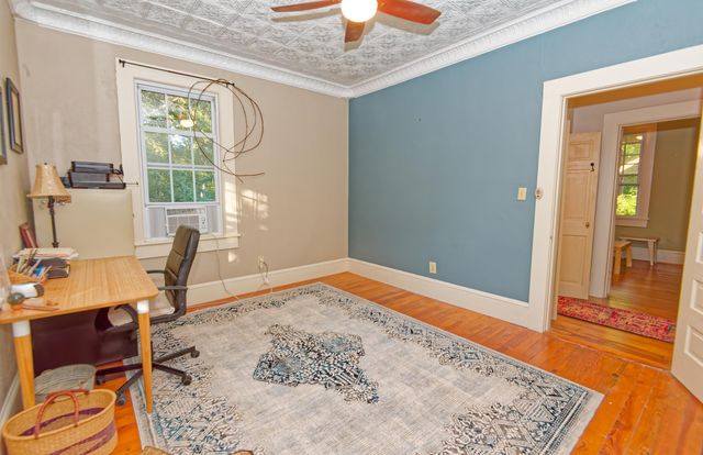 700 N Trade Avenue, Landrum, SC 29356