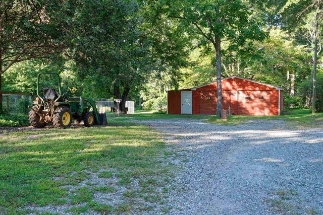 700 N Trade Avenue, Landrum, SC 29356