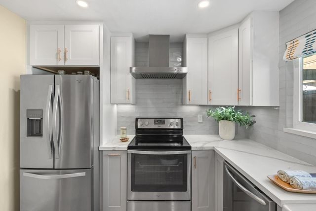 386 Union Avenue D, Campbell, CA 95008