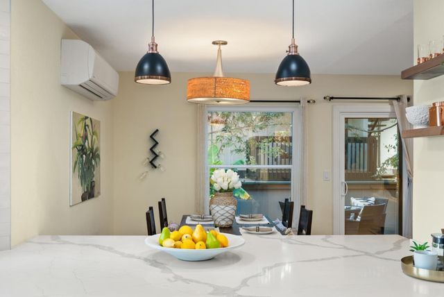 386 Union Avenue D, Campbell, CA 95008