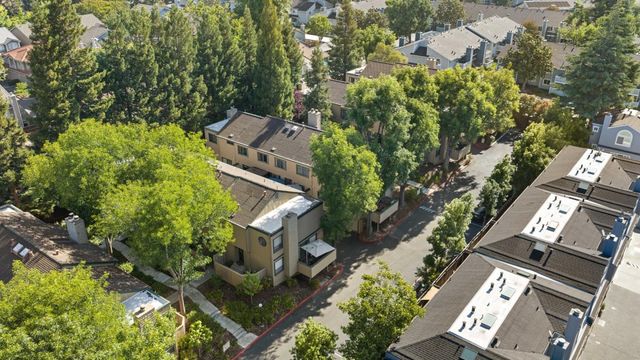 386 Union Avenue D, Campbell, CA 95008