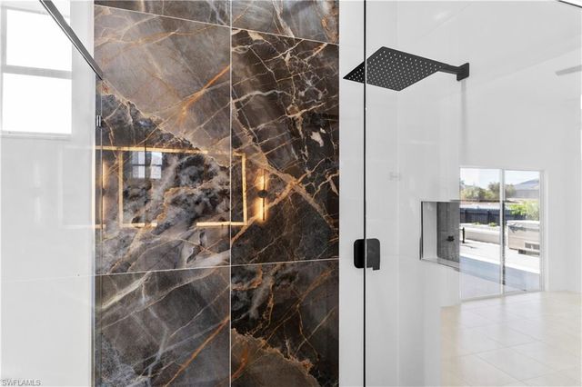 401 NW 27th AVE, Cape Coral, FL 33993