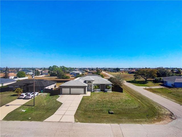 401 NW 27th AVE, Cape Coral, FL 33993
