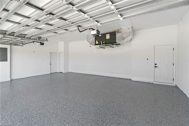 401 NW 27th AVE, Cape Coral, FL 33993