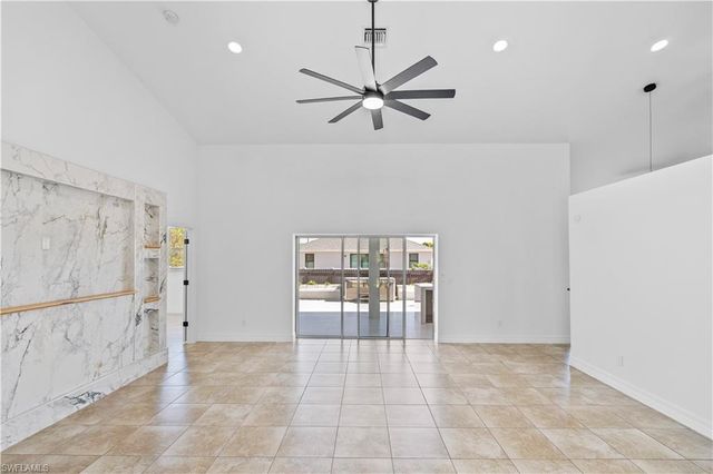 401 NW 27th AVE, Cape Coral, FL 33993