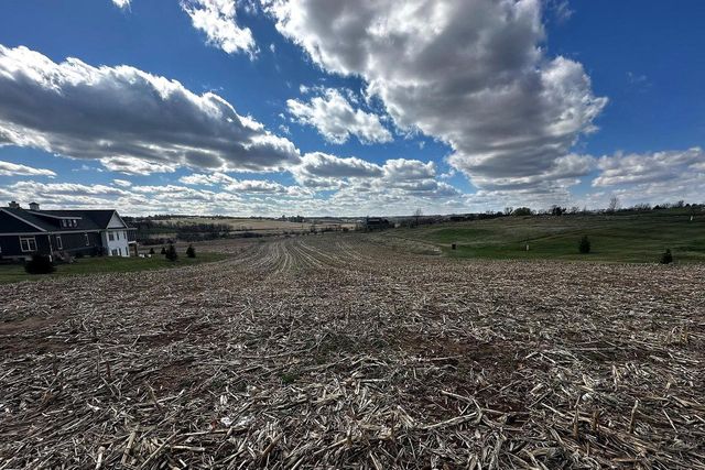 L11 Prairie Circle, Verona, WI 53593