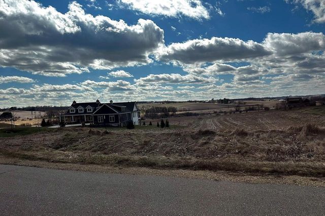 L11 Prairie Circle, Verona, WI 53593