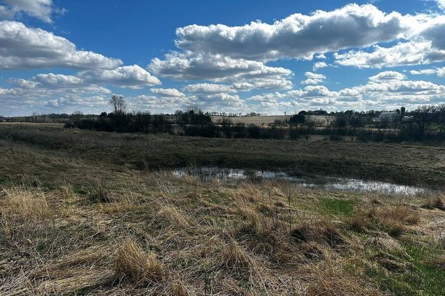 L11 Prairie Circle, Verona, WI 53593