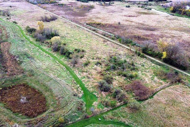 L11 Prairie Circle, Verona, WI 53593