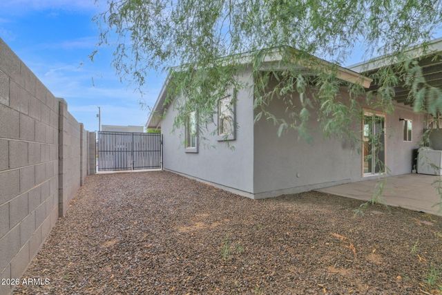 2021 E 10TH Street, Tempe, AZ 85281