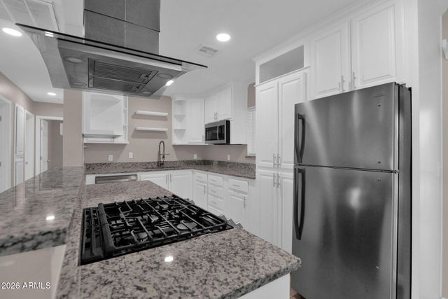 2021 E 10TH Street, Tempe, AZ 85281