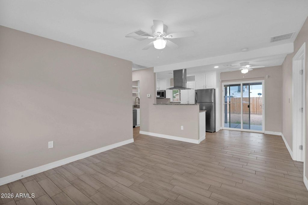 2021 E 10TH Street, Tempe, AZ 85281 — photo 4
