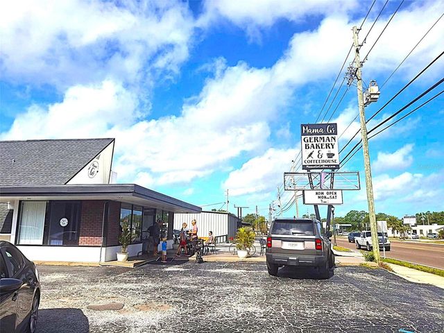 5560 61ST STREET N, St Petersburg, FL 33709