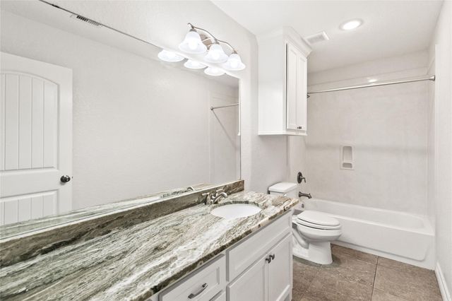 26 Nelson Court, Jones Creek, TX 77541