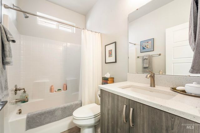 421 S Curtis 128, Boise, ID 83705