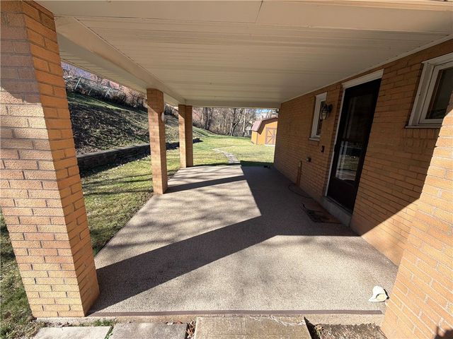 1950 Shiras Ave, Beechview, PA 15216