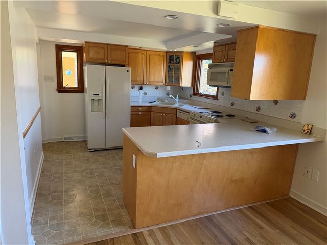 1950 Shiras Ave, Beechview, PA 15216