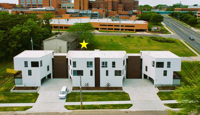 5 FYFER PL, Columbia, MO 65201