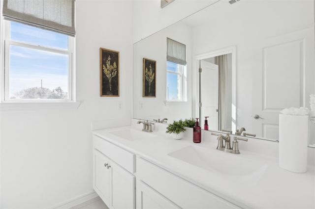 500 Cane Crossing Lake Drive, Sealy, TX 77474