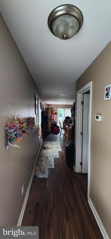 19 VIRGINIA AVE, Brunswick, MD 21716