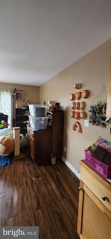 19 VIRGINIA AVE, Brunswick, MD 21716