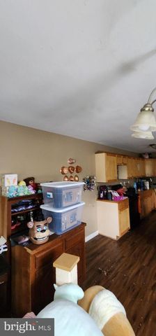 19 VIRGINIA AVE, Brunswick, MD 21716