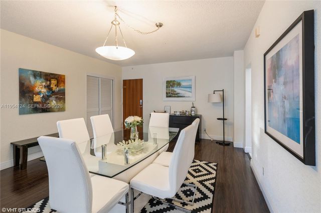 4001 S Ocean Drive 10B, Hollywood, FL 33019
