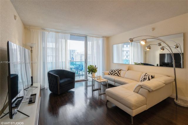 4001 S Ocean Drive 10B, Hollywood, FL 33019