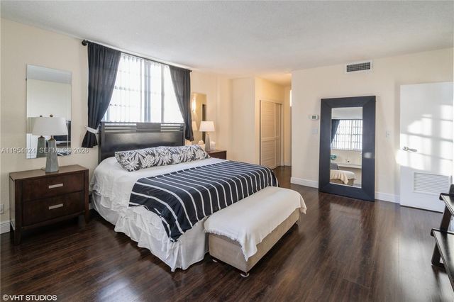 4001 S Ocean Drive 10B, Hollywood, FL 33019