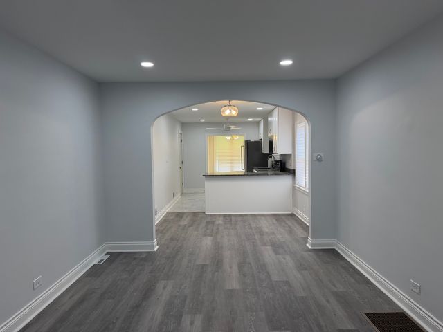 14211 S Wentworth Avenue, Riverdale, IL 60827