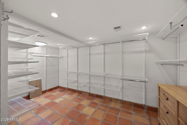 5449 E LARKSPUR Drive, Scottsdale, AZ 85254
